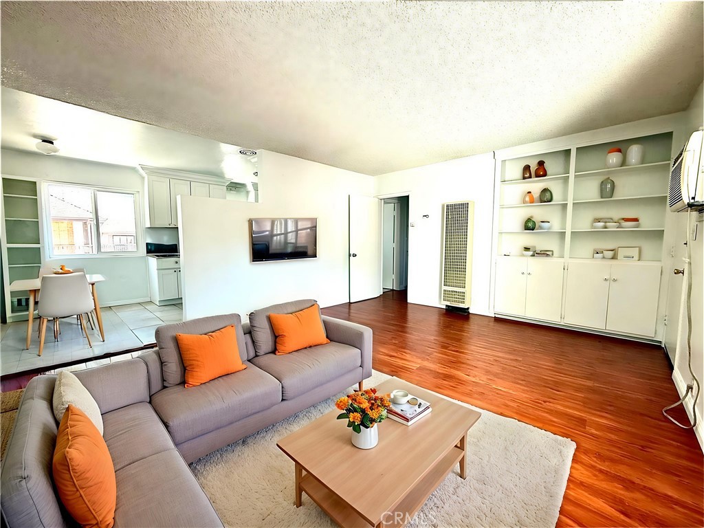 414 Mariposa Avenue #F