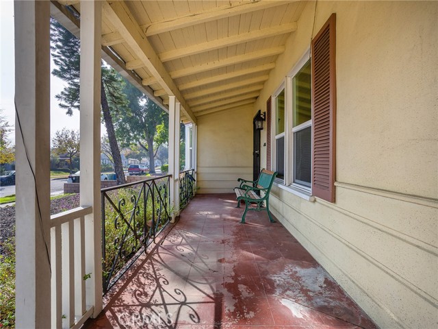 Detail Gallery Image 8 of 44 For 207 W Ash Ave, Burbank,  CA 91502 - 2 Beds | 1 Baths