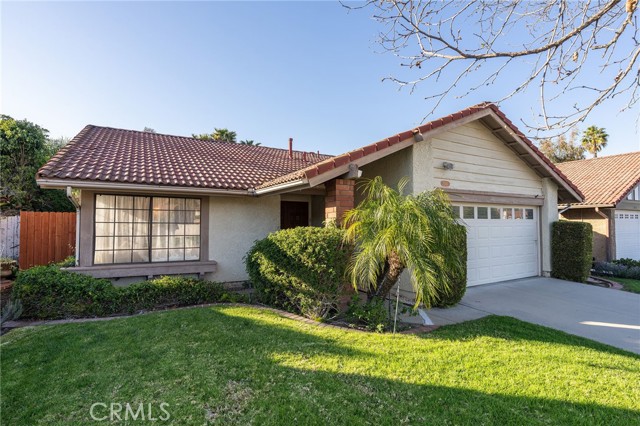 13543 Bear Valley Road, Moorpark CA: https://media.crmls.org/medias/e52e78cf-b631-4b48-8203-de3363029324.jpg