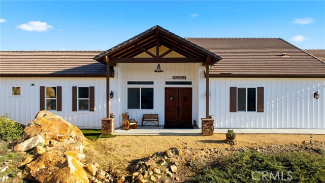 Detail Gallery Image 2 of 42 For 39472 Vista Del Bosque, Murrieta,  CA 92562 - 3 Beds | 2 Baths