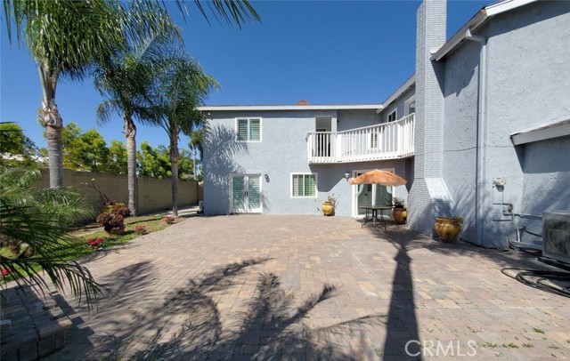 Detail Gallery Image 31 of 32 For 17891 Caledonia Cir, Huntington Beach,  CA 92647 - 5 Beds | 3/2 Baths