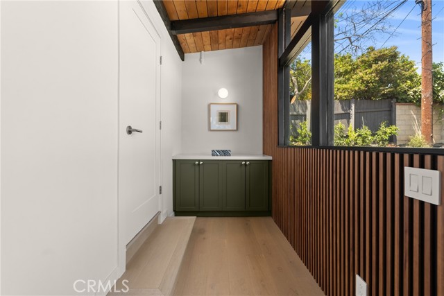 13007 Dewey Street, Los Angeles CA: https://media.crmls.org/medias/e52f3830-80ca-4348-bd7b-2f726e58cf76.jpg