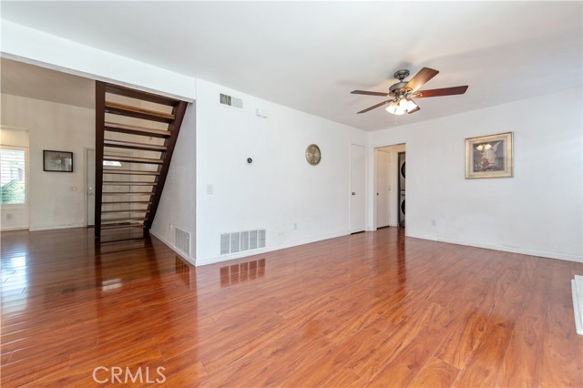 Detail Gallery Image 18 of 37 For 26656 Rio Hondo Cir, Lake Forest,  CA 92630 - 4 Beds | 2/1 Baths