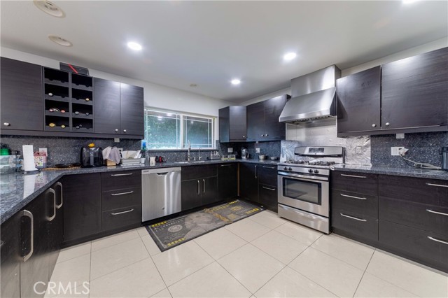 1454 Ameluxen Avenue, Hacienda Heights CA: https://media.crmls.org/medias/e530502f-56d4-45e1-b488-c732f35cfedd.jpg