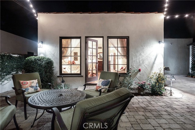 920 Coronado Drive, Glendale CA: https://media.crmls.org/medias/e530af13-e64a-44f9-a585-3eb7cd46aabc.jpg