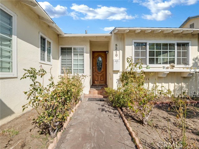 Detail Gallery Image 3 of 23 For 5310 Nestle Ave, Tarzana,  CA 91356 - 3 Beds | 2 Baths