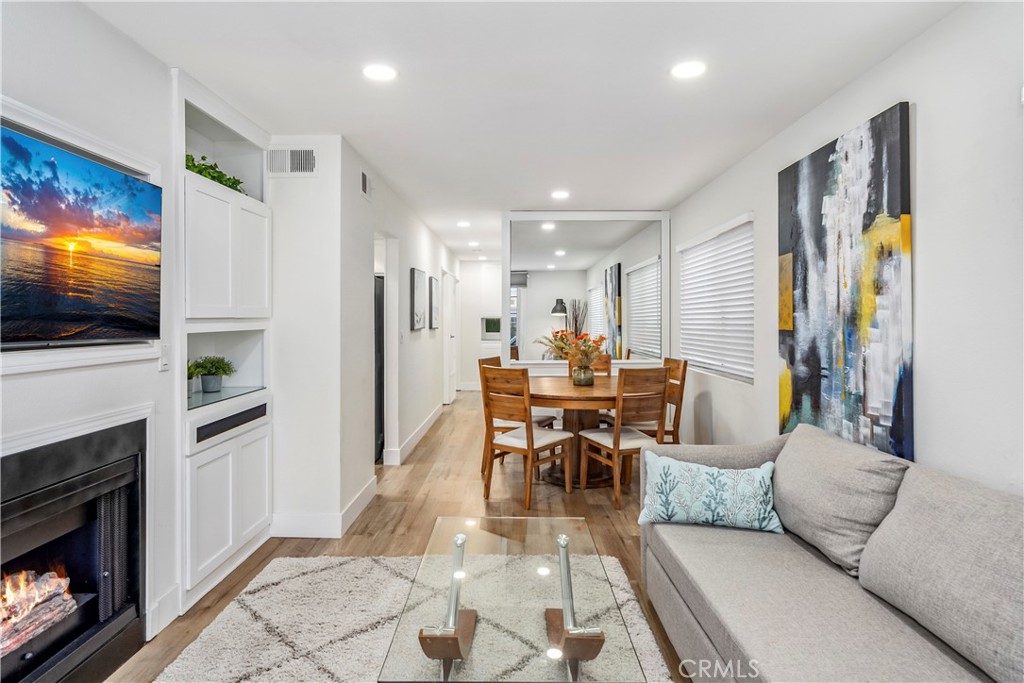 MLS #PW25136714 img 4