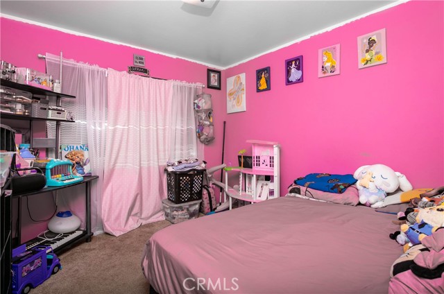 Detail Gallery Image 14 of 19 For 1017 W Avenue H8, Lancaster,  CA 93534 - 4 Beds | 2 Baths