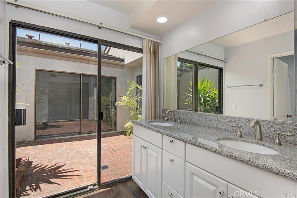 MLS #OC25247111 image #13