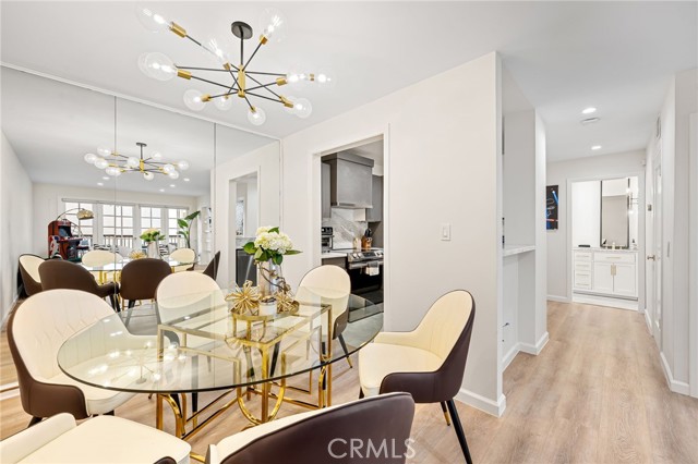 Detail Gallery Image 5 of 17 For 906 N Doheny Dr #318,  West Hollywood,  CA 90069 - 1 Beds | 1 Baths