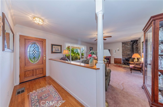 53235 Finegold Creek Court, North Fork CA: https://media.crmls.org/medias/e5338f35-4866-41f5-8f6c-c8b669ad0fc7.jpg