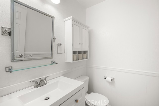 1412 Buena Vista, San Clemente CA: https://media.crmls.org/medias/e533f060-f048-47af-9bb7-cbf19ec4e1e0.jpg