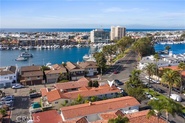 104 Via Antibes #2, Newport Beach, CA 92663