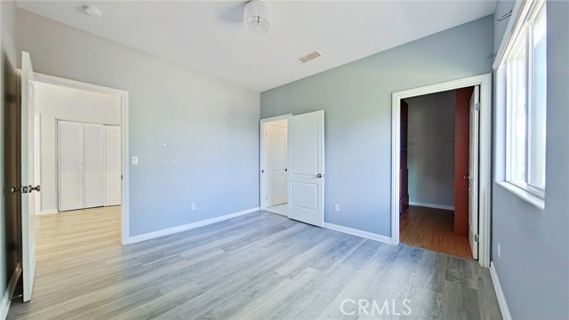 Detail Gallery Image 41 of 45 For 6937 Kian Ct, Van Nuys,  CA 91406 - 4 Beds | 3 Baths