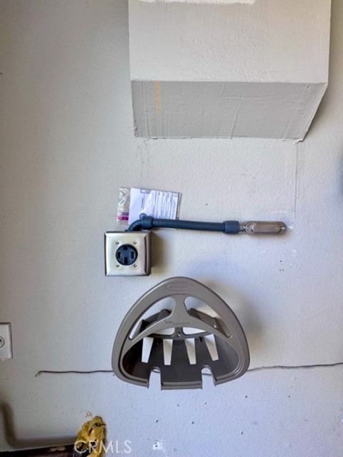 24018 Via Alisol, Murrieta CA: https://media.crmls.org/medias/e5351194-68c6-430d-a759-055ea23c182a.jpg
