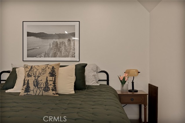 Detail Gallery Image 39 of 45 For 915 Trinity, Lake Arrowhead,  CA 92352 - 5 Beds | 3/1 Baths