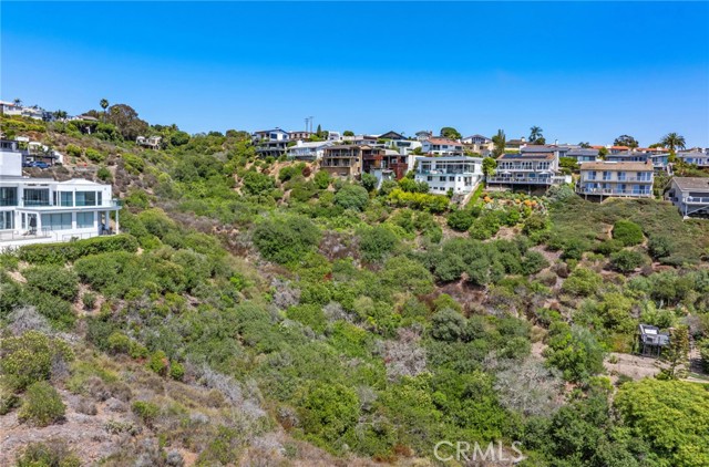 Detail Gallery Image 11 of 22 For 749 Marlin Drive, Laguna Beach,  CA 92651 - – Beds | – Baths