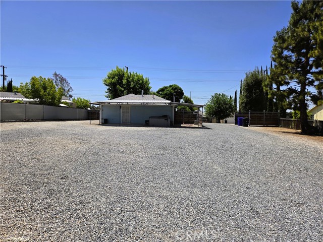 34796 Wildwood Canyon Road, Yucaipa CA: https://media.crmls.org/medias/e535765a-b10e-4013-8879-9c2e6f62dbfd.jpg