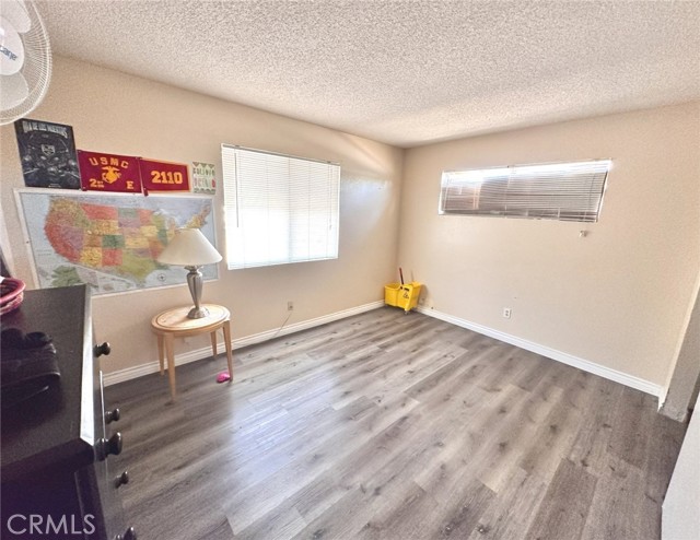 Detail Gallery Image 17 of 21 For 9866 Cottonwood Ave, Hesperia,  CA 92345 - 3 Beds | 2 Baths