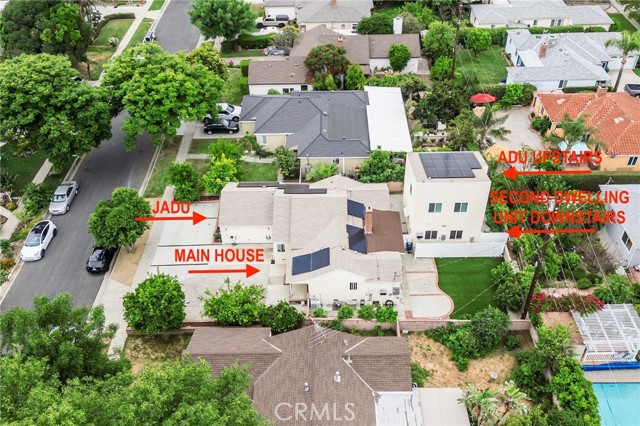 Detail Gallery Image 9 of 12 For 8957 Amigo Ave, Northridge,  CA 91324 - 6 Beds | 5 Baths