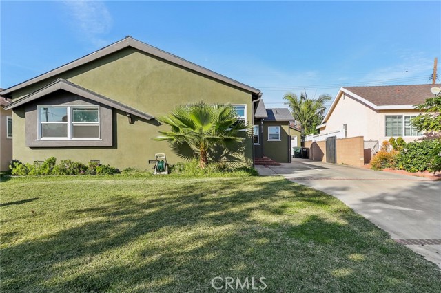 Detail Gallery Image 2 of 15 For 9713 Nadine St, Temple City,  CA 91780 - 4 Beds | 1/1 Baths