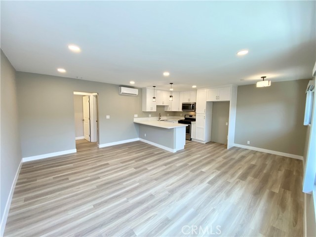 Detail Gallery Image 1 of 12 For 919 E Acacia Ave #D,  Glendale,  CA 91205 - 1 Beds | 1 Baths