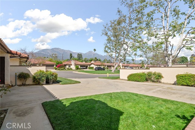 Detail Gallery Image 12 of 62 For 860 Calle Del Sol, Upland,  CA 91784 - 3 Beds | 3 Baths