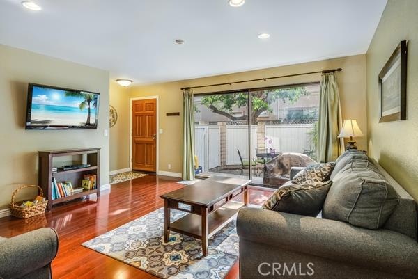 2114 Grant Avenue, Redondo Beach, California 90278, 2 Bedrooms Bedrooms, ,2 BathroomsBathrooms,Residential,Sold,Grant,SB16137994