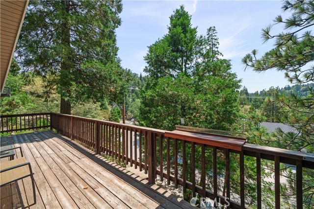 Image 3 for 357 Pioneer Rd, Lake Arrowhead, CA 92352