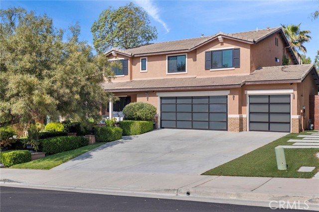 Detail Gallery Image 1 of 52 For 17390 Woodentree Ln, Riverside,  CA 92503 - 4 Beds | 2/1 Baths