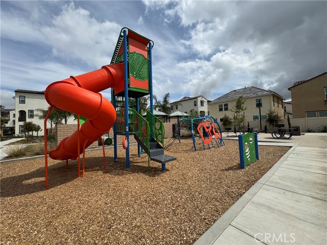 2131 Cumberland, Pomona CA: https://media.crmls.org/medias/e53c25b0-28d7-4f71-86ad-2bd2a24fab3c.jpg