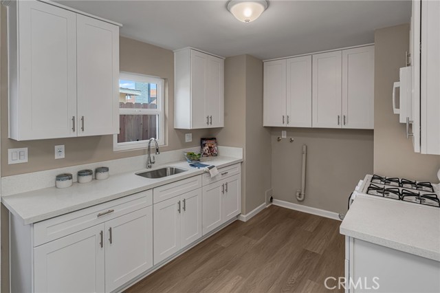 217 E 221st, Carson CA: https://media.crmls.org/medias/e53e5f3d-fa68-4121-8c8e-596cb04dfd14.jpg