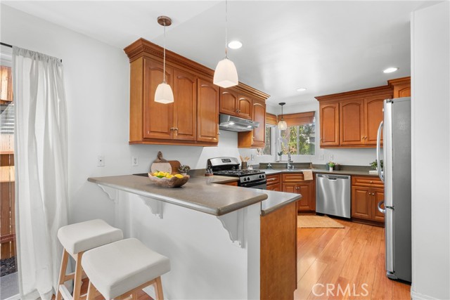 Detail Gallery Image 12 of 50 For 586 36th, Manhattan Beach,  CA 90266 - 3 Beds | 2 Baths