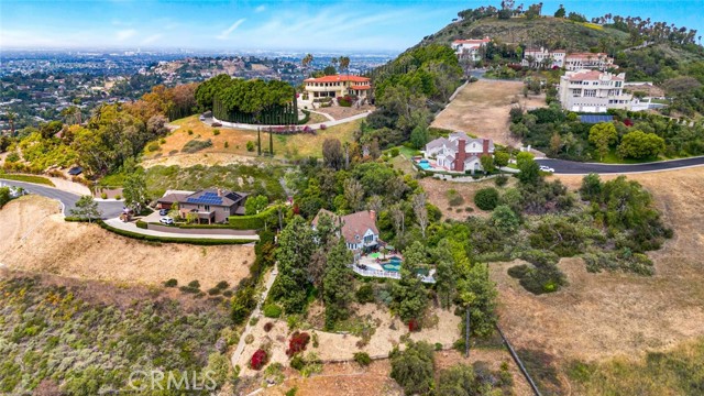 Detail Gallery Image 68 of 75 For 10302 Broadview Pl, North Tustin,  CA 92705 - 5 Beds | 4/1 Baths