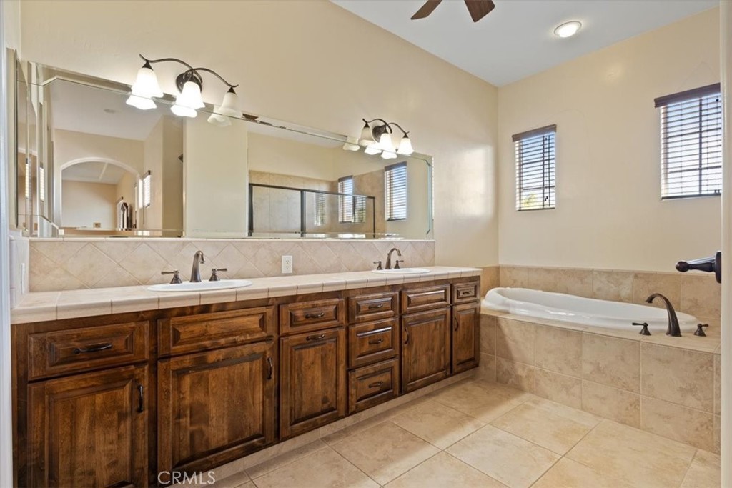 MLS #PI25230851 image #33