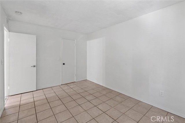 Detail Gallery Image 24 of 36 For 700 W La Veta Ave #I3,  Orange,  CA 92868 - 2 Beds | 2 Baths