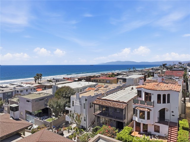 222 24th Street, Manhattan Beach, California 90266, 6 Bedrooms Bedrooms, 0 ,5 BathroomsBathrooms,Residential,For Sale,24th,0,SB26141926