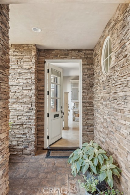 Detail Gallery Image 27 of 29 For 610 Marigold Ave, Corona Del Mar,  CA 92625 - 3 Beds | 3/1 Baths