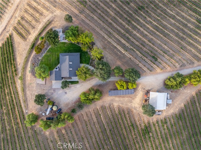 1825 Nygren Road, San Miguel CA: https://media.crmls.org/medias/e54073f4-813e-48e4-a283-5592e5af7362.jpg