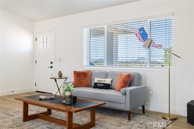 Detail Gallery Image 10 of 36 For 22717 Itasca Rd, Apple Valley,  CA 92308 - 3 Beds | 2 Baths