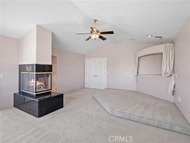 12665 Spring Valley, Victorville CA: https://media.crmls.org/medias/e5410c66-fd7c-4034-a041-c10945729046.jpg