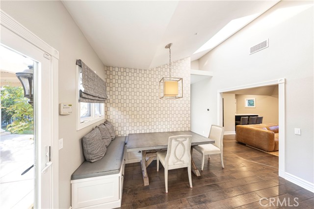 Detail Gallery Image 28 of 75 For 185 S Trish Ct, Anaheim Hills,  CA 92808 - 5 Beds | 4/1 Baths