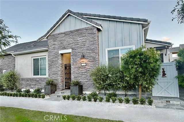 Front Image Thumbnail for CROC26079026