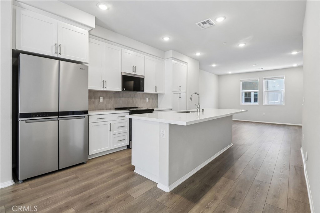 406 Lotus Drive - photo 14