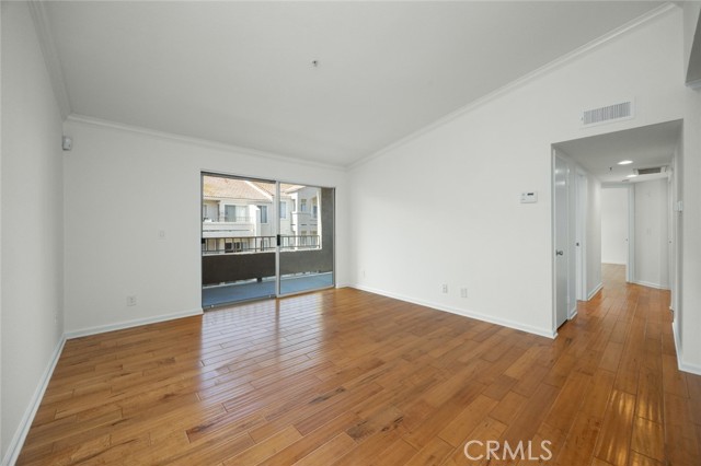 1995 Las Colinas Circle, Corona CA: https://media.crmls.org/medias/e543bd64-4b75-49a4-b349-7a2a336ad0bd.jpg