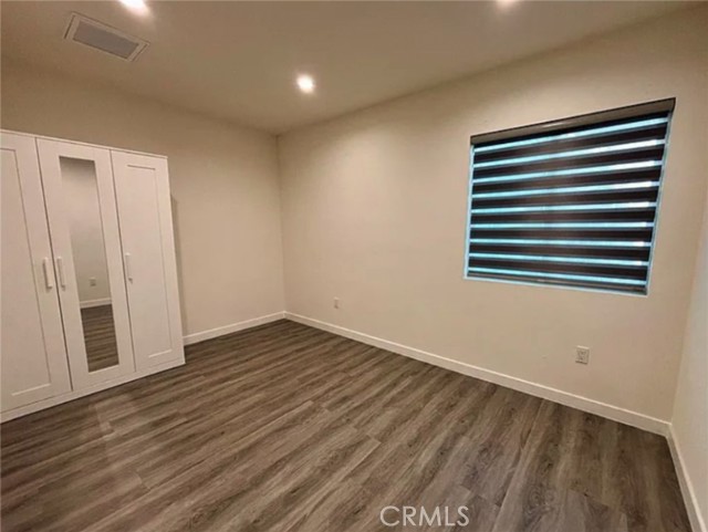 10941 Oro Vista Avenue, Sunland CA: https://media.crmls.org/medias/e543e606-dbc5-4192-9427-ba26ea6606da.jpg