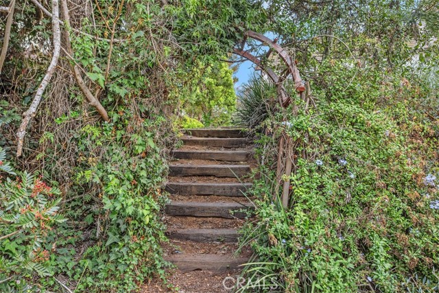 Detail Gallery Image 30 of 40 For 2114 Vista Valle Verde Dr, Fallbrook,  CA 92028 - 5 Beds | 3/1 Baths