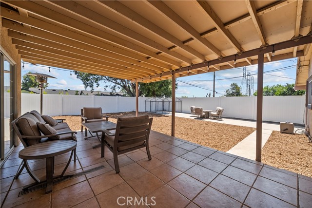 11440 Gothic Avenue, Granada Hills CA: https://media.crmls.org/medias/e54459a9-7b60-4e6e-8551-517518d73ad9.jpg