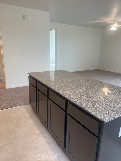 Detail Gallery Image 5 of 8 For 117 Squaw Valley Dr., Merced,  CA 95341 - 4 Beds | 3 Baths