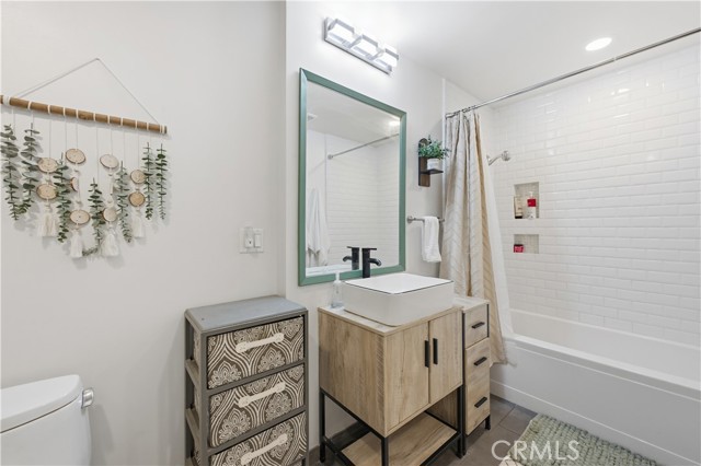 Detail Gallery Image 22 of 49 For 433 Pine #201,  Long Beach,  CA 90802 - 1 Beds | 1 Baths